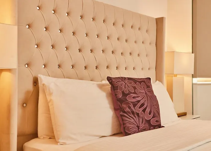 Apartment Modern Deluxe Dock Free Secure Parking