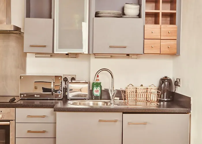 Apartment Modern Deluxe Dock Free Secure Parking Leeds (West Yorkshire)